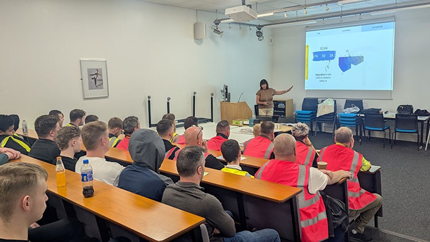 PXL 20250910 101234831 Res