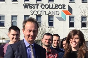 5 HND GRAPHICS CLASS-WITH COLIN TAYLOR - Edit 2